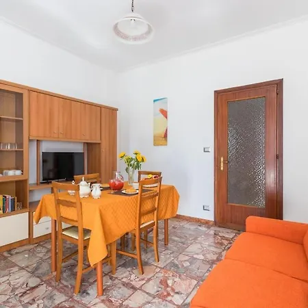 Apartament Mercadante Family *